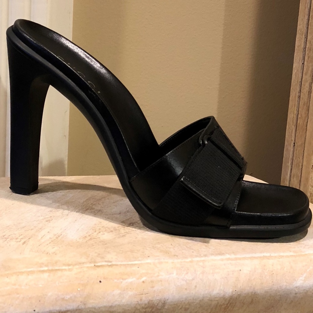 GUCCI ELEGANTE SANDALO 9